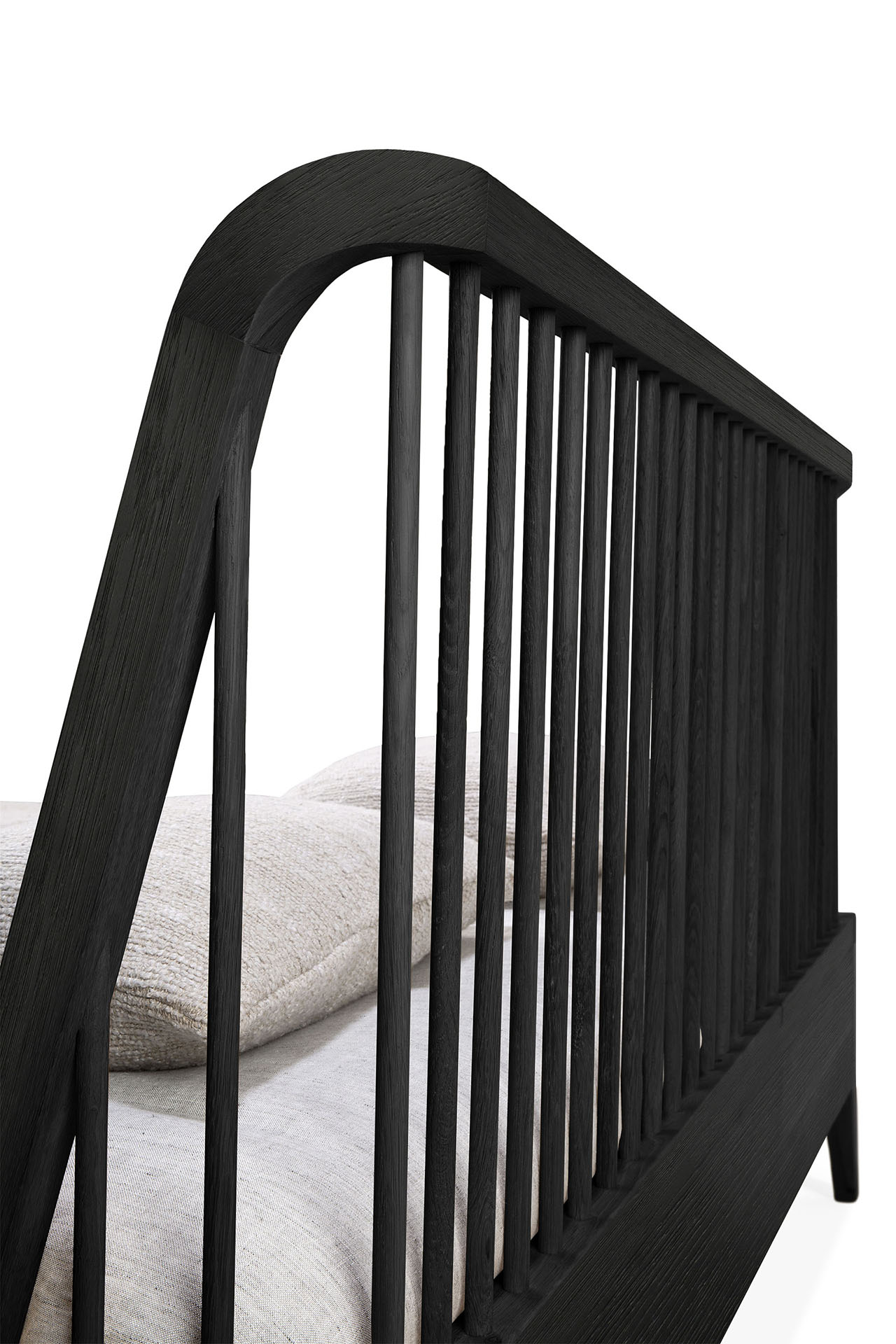 Oak Black Spindle bed | US King size - Image 4