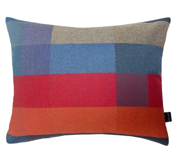 Iona throw pillow